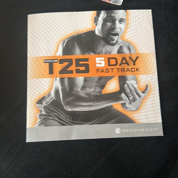 T25 ALPHA + BETA WORKOUT - Picture 5 of 17